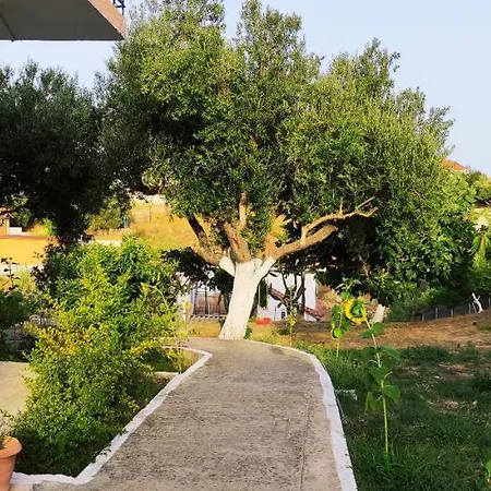 Nicolas & Regina Skala (Kefalonia)